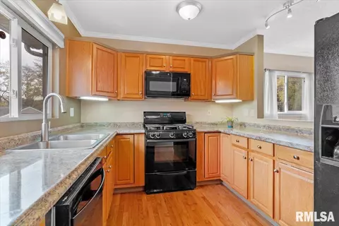 70 Meadowlark Ln, Springfield, IL 62702 photo 13
