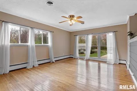 70 Meadowlark Ln, Springfield, IL 62702 photo 9