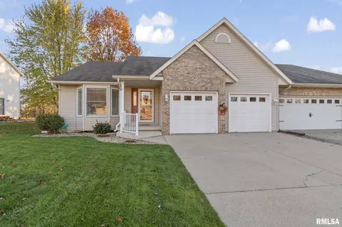 4116 Mcgregor Ln, Springfield, IL 62711