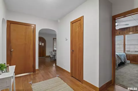 617 E Jefferson St, Riverton, IL 62561 photo 13