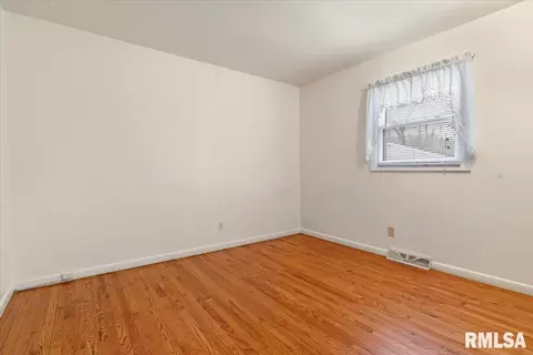 33 Coachlight Ct, Springfield, IL 62703 photo 14