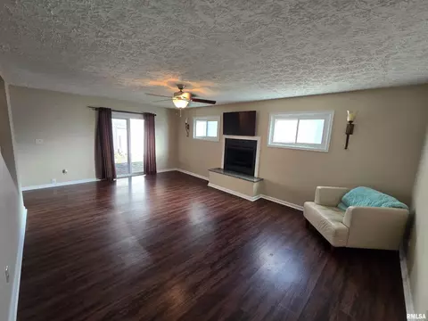 83 Country Pl, Springfield, IL 62703 photo 9