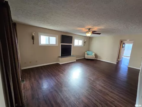 83 Country Pl, Springfield, IL 62703 photo 6