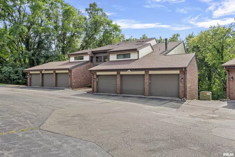 2008 Jeanette Ln, Springfield, IL 62702