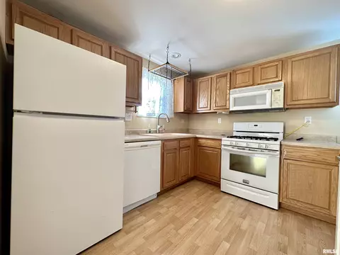2017 N 22nd St, Springfield, IL 62704 photo 6