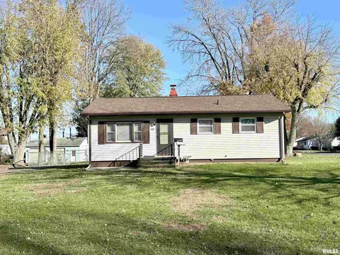 620 Sandusky St, Jacksonville, IL 62650