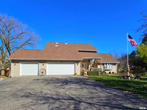 7936 Gooseberry Hill Dr, Springfield, IL 62707