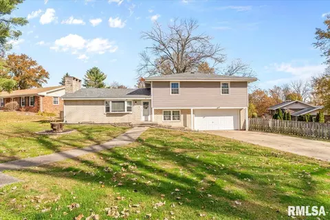 2 Vivian Ln, Springfield, IL 62712 photo 5