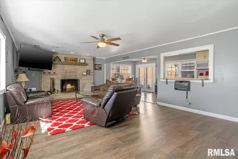 2 Vivian Ln, Springfield, IL 62712 photo 8