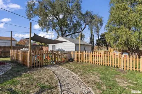 605 W Maple Ave, Springfield, IL 62702 photo 39
