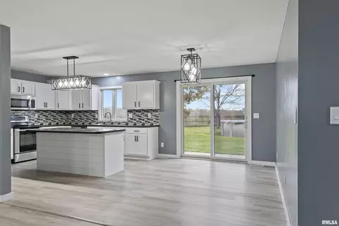 6513 Hayley Ct, Springfield, IL 62712 photo 9