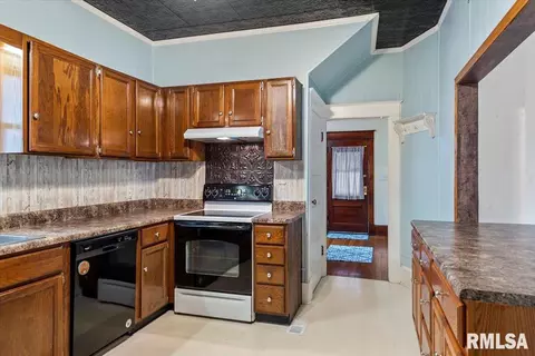 2429 S Lowell Ave, Springfield, IL 62704 photo 7