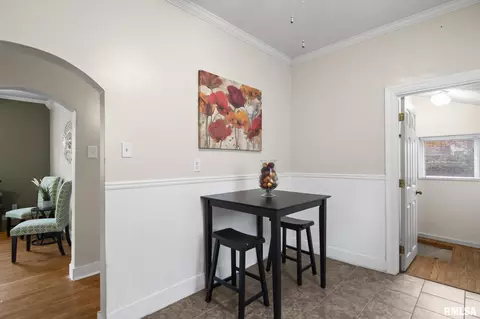 Entry Way - 554 W Canedy St, Springfield, IL 62704 photo 1 of 2
