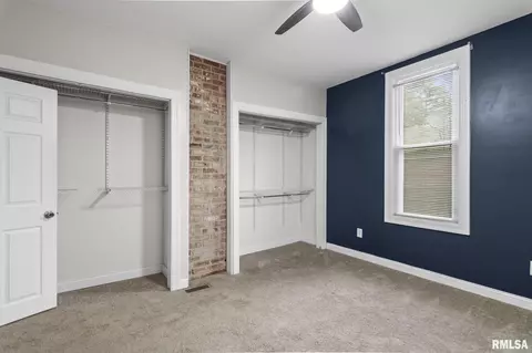 Bedroom - 554 W Canedy St, Springfield, IL 62704 photo 1 of 7