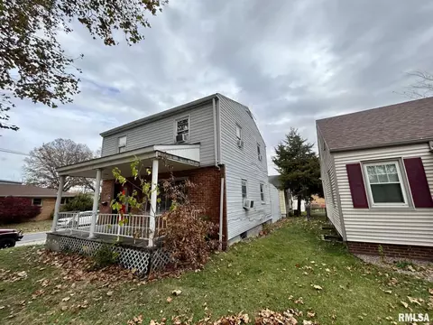 2400 S 8th St, Springfield, IL 62703 photo 3