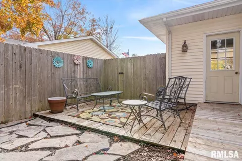 2207 W Iles Ave, Springfield, IL 62704 photo 40