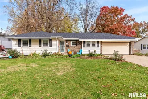 2207 W Iles Ave, Springfield, IL 62704