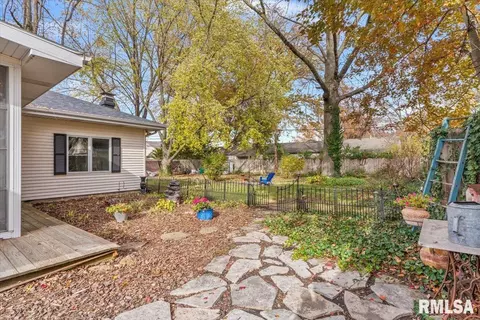2207 W Iles Ave, Springfield, IL 62704 photo 41