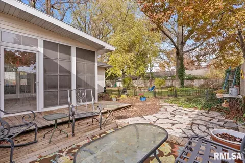 2207 W Iles Ave, Springfield, IL 62704 photo 39