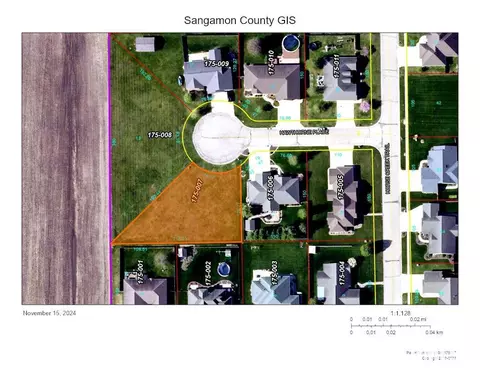 910 Hawthorne Pl, Pawnee, IL 62558