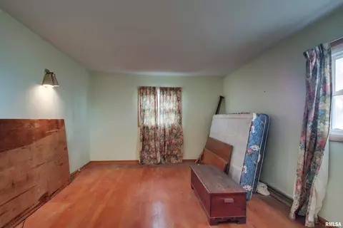 317 W Maple St, Ursa, IL 62376 photo 19