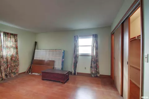 317 W Maple St, Ursa, IL 62376 photo 18