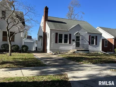 806 S 22nd St, Quincy, IL 62301