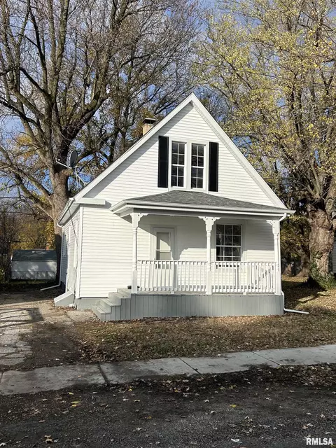 1205 N Poole St, Springfield, IL 62702