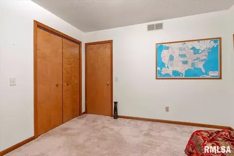 Bedroom - 5220 Carlton St, Springfield, IL 62703 photo 4 of 5