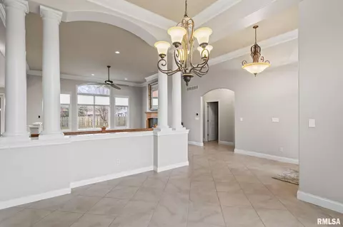 Entry Way - 2205 Interlacken Dr, Springfield, IL 62704 photo 1 of 2