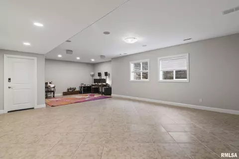 Other - 2205 Interlacken Dr, Springfield, IL 62704 photo 6 of 9