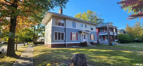 1137 S Walnut St, Springfield, IL 62704