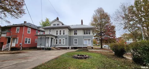 1137 S Walnut St, Springfield, IL 62704 photo 2
