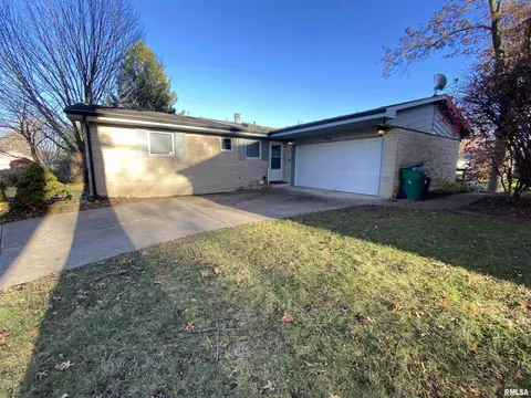 60 Emporia Ave, Springfield, IL 62702 photo 2
