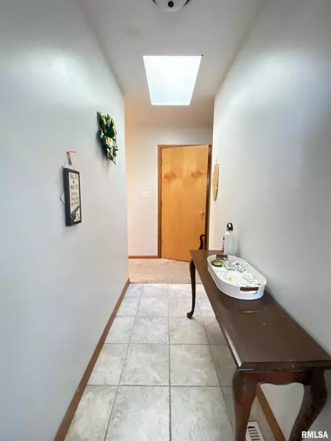 60 Emporia Ave, Springfield, IL 62702 photo 6