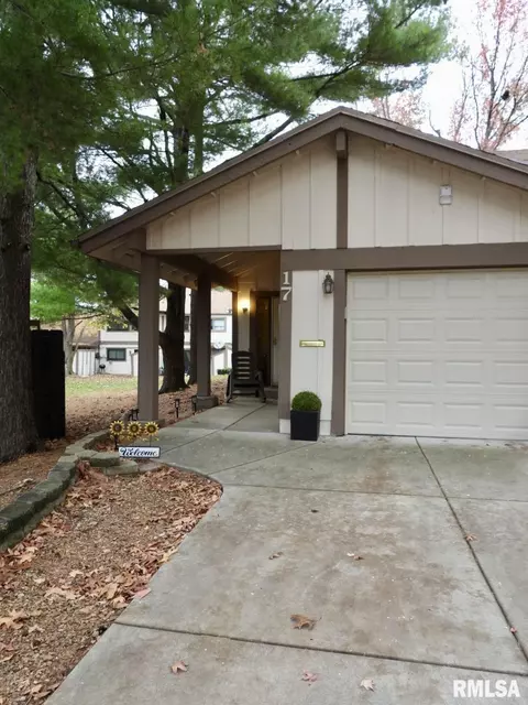 17 Juniper Ln, Springfield, IL 62704 photo 3