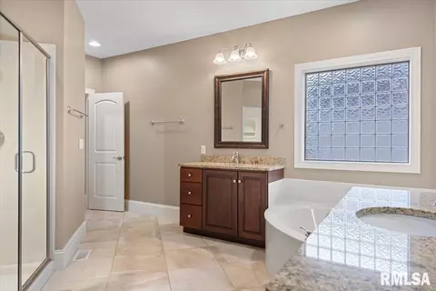 2412 Wimbledon Pl, Springfield, IL 62704 photo 32