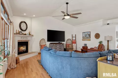 6716 Phlox Dr, Springfield, IL 62712 photo 10