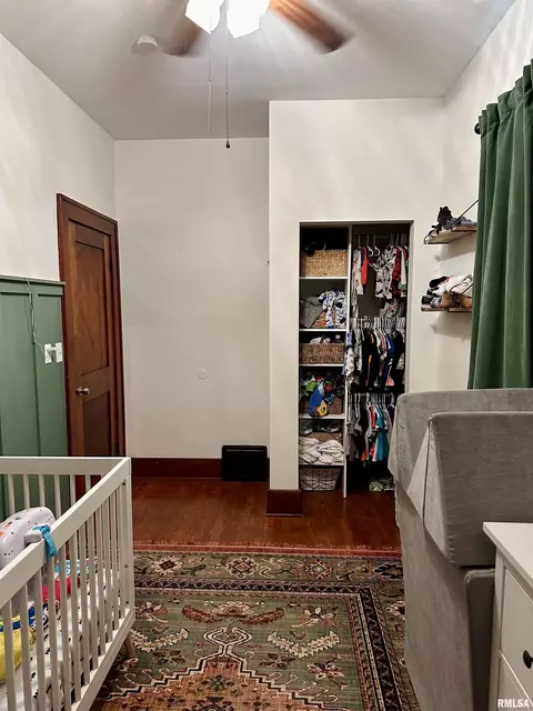 1555 Governor St, Springfield, IL 62704 photo 9