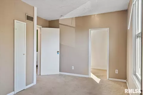 1514 S Spring St, Springfield, IL 62704 photo 24