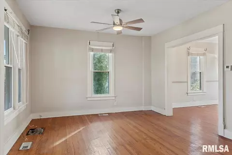1514 S Spring St, Springfield, IL 62704 photo 6