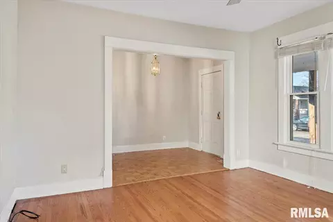 1514 S Spring St, Springfield, IL 62704 photo 8