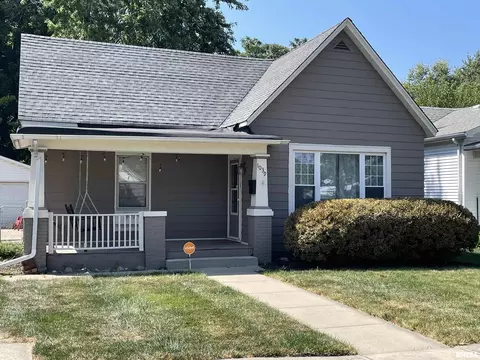 1039 N Osburn Ave, Springfield, IL 62702