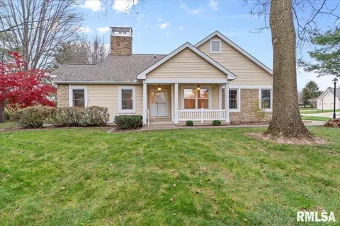 7 Chimney View Ln, Springfield, IL 62707