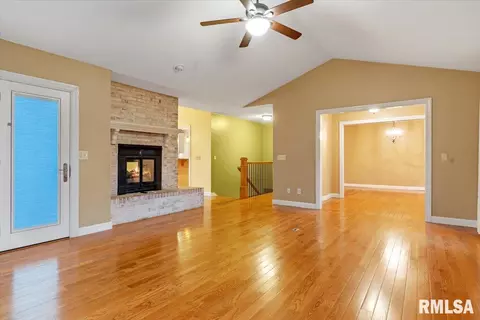 7 Chimney View Ln, Springfield, IL 62707 photo 8