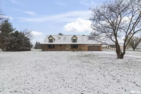 1225 Arlington Chase, Sherman, IL 62684