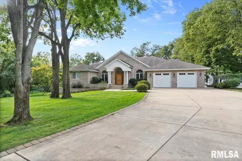 8 The Elms Ln, Springfield, IL 62712 photo 5
