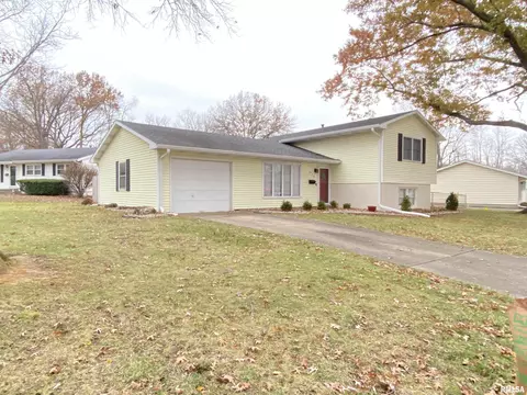106 Windsor Rd, Springfield, IL 62702 photo 2