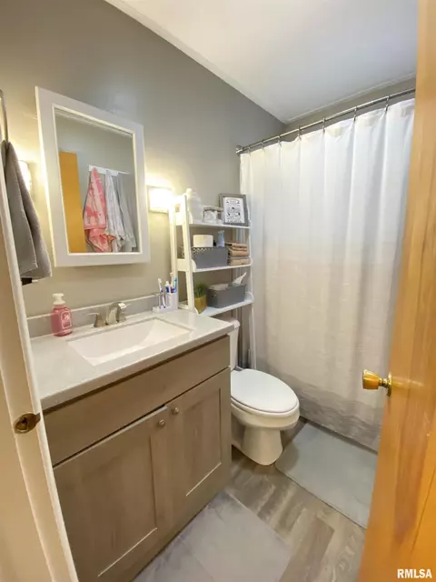 106 Windsor Rd, Springfield, IL 62702 photo 13