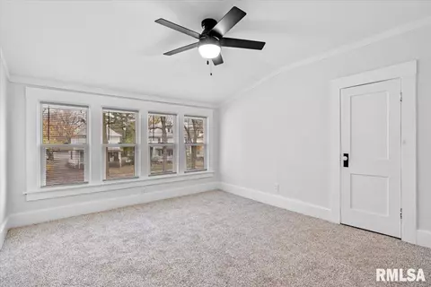 Bedroom - 842 S Macarthur Blvd, Springfield, IL 62704 photo 6 of 10